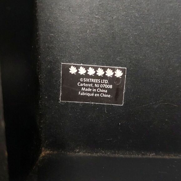 The Best Accessories A Girl Can Have Are Her Closest Friends 7x16‎ Box Sign - Picture 7 of 7